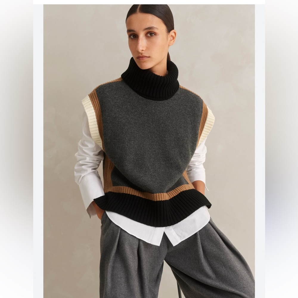 ME+EM Gray and Black Crew Neck Sweater - Picture 6 of 10